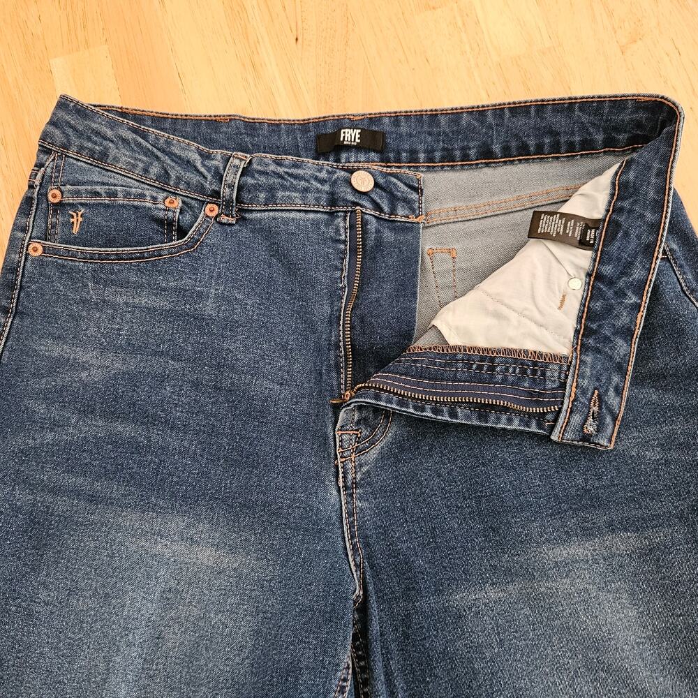 Frye High Rise Amari Medium Wash Roll Cuff Jeans 1859395 size 12/31 EUC - Picture 5 of 10